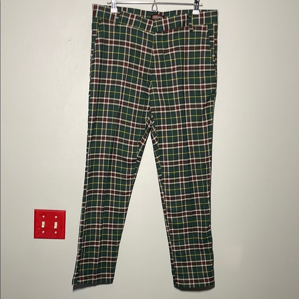 Run and fly straight leg plaid pants NWT